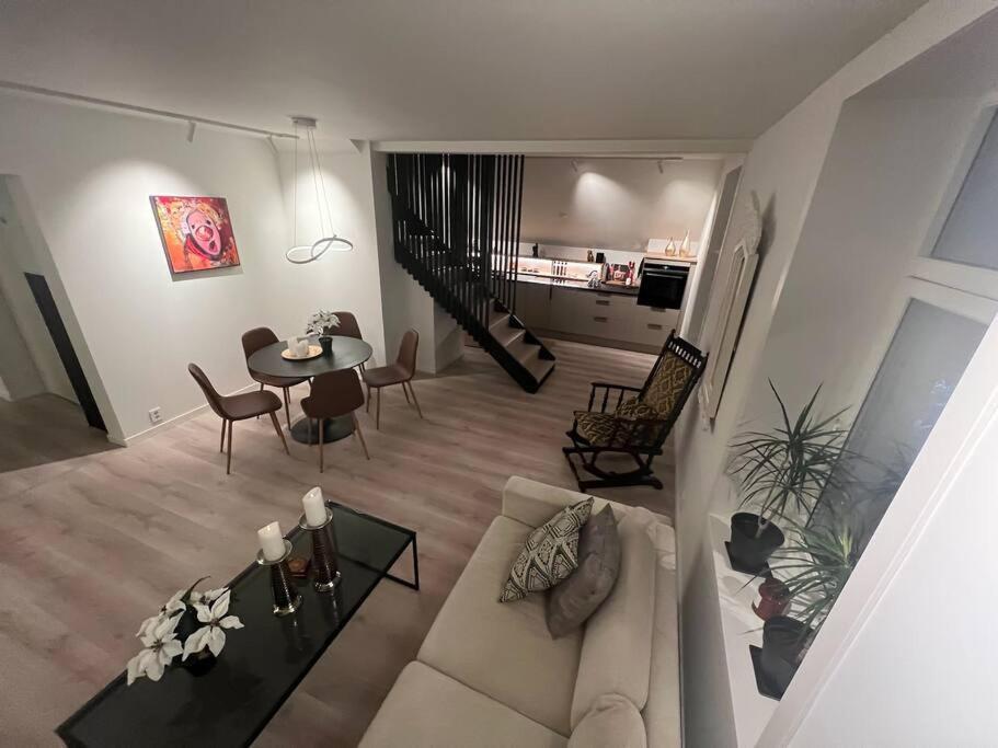 I Hjertet Av Nordens Paris. Apartment Tromso Ngoại thất bức ảnh